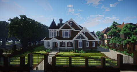 Traditional Minecraft Houses, Victorian Style Minecraft House, Minecraft Traditional House, Traditional Suburban House, Victorian Minecraft Houses, Minecraft Victorian House, Minecraft Suburban House, Minecraft Mansion Tutorial, Minecraft Farm House