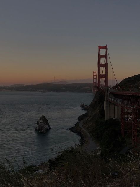 San Francisco Night Aesthetic, Sanfransico California Aesthetic, San Francisco Aesthetic Girl, Norcal Aesthetic, Golden Gate Bridge Aesthetic, Sanfrancisco Aesthetic, Sanfransico California, Bay Area Aesthetic, Aesthetic San Francisco