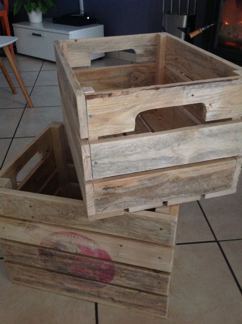 Pallet Garden Furniture, Pallet Projects Furniture, Barn Wood Projects, Wood Craft Projects, Wooden Pallet Projects, Scrap Wood Projects, Pallet Crafts, Wood Pallet Projects, Wooden Projects