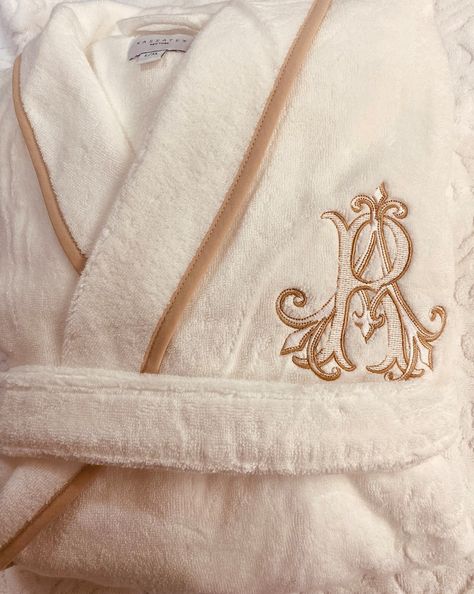 2nd Anniversary Cotton, Monogram Robes, Plush Robe, Personalized Robe, Bath Robes, Fluffy Towels, Wedding Robe, Great Wedding Gifts, Embroidery Monogram