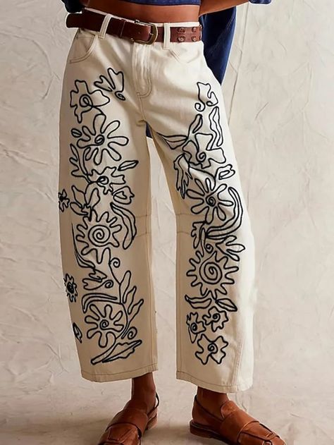 Black embroidered details baggy pants - Wapas Moon Lady, Painted Pants, Funky Pants, Embroidered Pants, Romper And Jacket, Granola Girl, Baggy Pants, Baggy Pant, Wide Pants