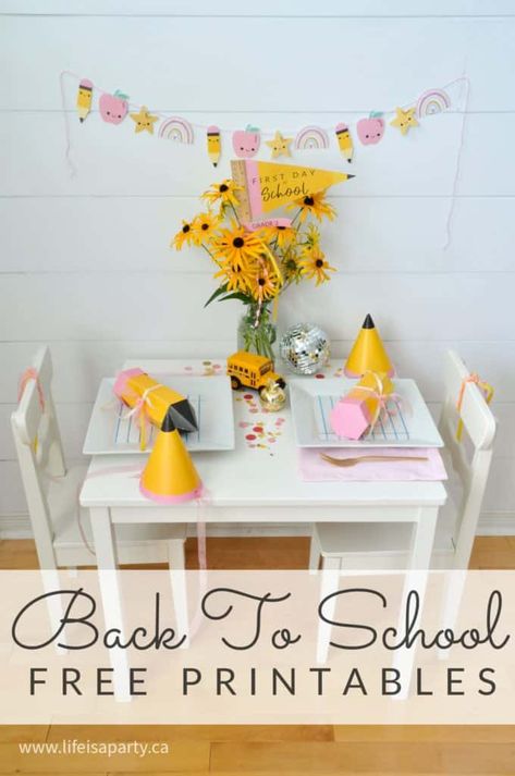 First Day Of School Breakfast Printables, Back To School Pennant Flag, Back To School Pta Ideas, Free Printable Party Decorations, Back To School Table Decorations Ideas, Back To School Celebration At Home, First Day Of School Party At Home, Pencil Banner Printable, First Day Of School Banner Printable