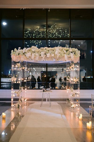 Lucite Chuppah, Acrylic Chuppah, Luxury Winter Wedding, Bridal Party Shots, Chuppah Flowers, Chuppah Decor, Salem Wedding, Cam Ron, Hanging Florals