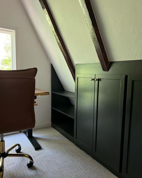 The attic on the fourth floor of our Joyce Lane project, previously an unusable area, has transformed into a cozy and highly functional office complete with bookshelves and storage. It’s truly gratifying to see small spaces like this come to life! Annapolis interior design. Arnold interior design. Attic renovation. Slanted ceilings. Stairway renovation. #intudesign @miahski Home Office Angled Ceiling, Angled Doors Attic, Office With Slanted Ceiling, Slanted Ceiling Built In, Attic Built Ins Slanted Walls, Interior Design Attic, Stairway Renovation, Attic Built Ins, Functional Office