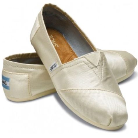 Silk looking Toms!!! I want!!! Toms Outfits, Toms Wedding Shoes, Wedding Toms, Reception Shoes, White Toms, Cheap Toms Shoes, Toms Shoes Outlet, Glitter Flats, Latest Shoe Trends