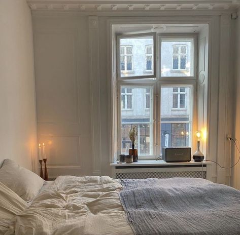 Contrast Bedroom, Scandi Apartment, Dreamy Room, Dream Apartment, Aarhus, House Room, Apartment Inspiration, Room Inspiration Bedroom, Bedroom Aesthetic