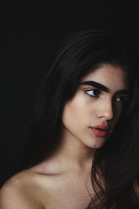 Natalia Castellar Calvani, Natalia Castellar, Greek Figures, Female Character Inspiration, Long Black Hair, Greek Gods, Long Black, Female Portrait, Middle Eastern