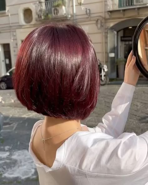 Short Hair Styles Red Color, Wine Red Bob Hair, Cherry Red Bob Hair, Short Hair Dark Red, Short Light Red Hair, Short Deep Red Hair, Dark Red Bob Hair, Cherry Cola Short Hair, Dark Red Hair Bob