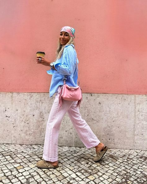 🧚🏼‍♀️💕🌸🍒💚🍋 Lisbonne : spring outfits recap comment your favorite combo ? #spring #springtime #springsummer #ootd #outfit #inspo #travel #colorful #lisboa #lifestyle