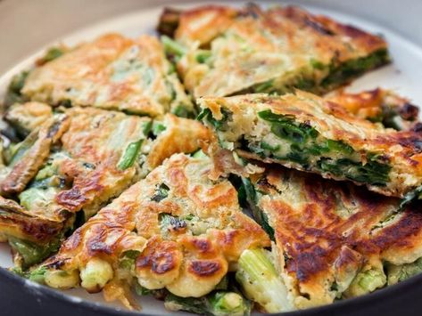 Scallion Pancake (Pajeon) Recipe | Hooni Kim | Food Network Pajeon Recipe, Asian Buns, Soba Noodles Soup, Chive Blossom, Chinese Chives, Noodles Soup, Popular Appetizers, Scallion Pancakes, Garlic Chives