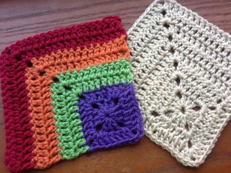 Mitered crochet squares.                                                                                                                                                                                 More Crochet Blanket Bernat, Crocheted Squares, Motifs Granny Square, Mitered Square, Crochet Squares Afghan, Confection Au Crochet, Crochet Granny Square Blanket, Crochet Blocks, Crochet Square Patterns