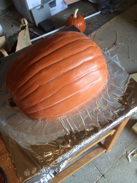 Making Foam Pumpkins - HauntForum Carveable Foam Pumpkin Ideas, Spray Foam Pumpkin Diy, Diy Foam Pumpkins, Spray Foam Pumpkin, Foam Pumpkin Carving Ideas, Carvable Foam Pumpkins Ideas, Spray Foam Crafts, Foam Sculpting, Haunted Pumpkin Patch