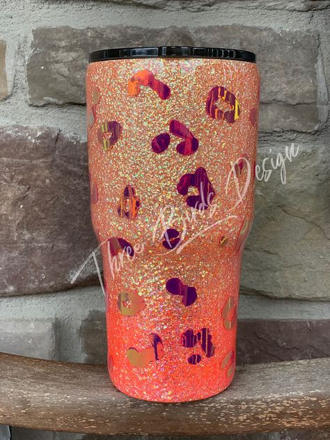 Orange Glitter Tumbler, Orange Tumbler Ideas, Summer Tumbler Ideas, Ombre Tumbler, Selling Ideas, Epoxy Crafts, Leopard Tumbler, Birds Design, Summer Tumbler