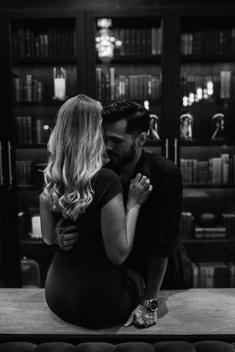 Caught Cheating Aesthetic, Chef Romance Aesthetic, Secret Office Romance Aesthetic, Ex Wife Aesthetic, Mafia Asthetic Picture, Boss And Employee Aesthetic, Business Partner Aesthetic, Boss Employee Romance Aesthetic, Couple In Bar Aesthetic