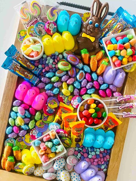 Peeps Dessert, Chocolate Peanut Butter Eggs, Easter Charcuterie Board, Chocolate Carrots, Easter Charcuterie, Candy Charcuterie, Peanut Butter Easter Eggs, Charcuterie Ideas, Candy Board