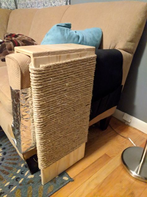 Diy Cat Scratcher, Kat Diy, A Blessing In Disguise, Cat Castle, Service Dog Training, Cat House Diy, Living With Cats, Cats Diy Projects, Cat Playground