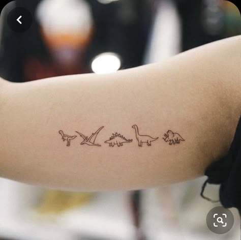 Tattoo Ideas Tumblr, Small Dainty Tattoos, Dinosaur Tattoos, 4 Tattoo, Land Before Time, Bff Tattoos, Irezumi Tattoos, Diy Tattoo, Dainty Tattoos