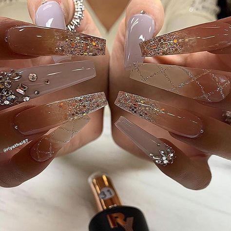 Long Acrylic Nails Coffin, Bling Acrylic Nails, Glam Nails, Elegant Nails, Luxury Nails, Coffin Nails Designs, Bling Nails, Nail Inspiration, Pretty Acrylic Nails