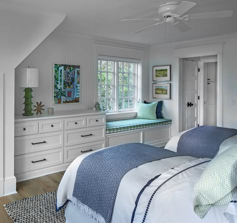 Beach House Guest Bedroom, Cottage On The Lake, Harbor Springs Michigan, Themed Homes, Michigan Cottage, Beach Style Bedroom, Beach House Bedroom, Harbor Springs, Cape Ann