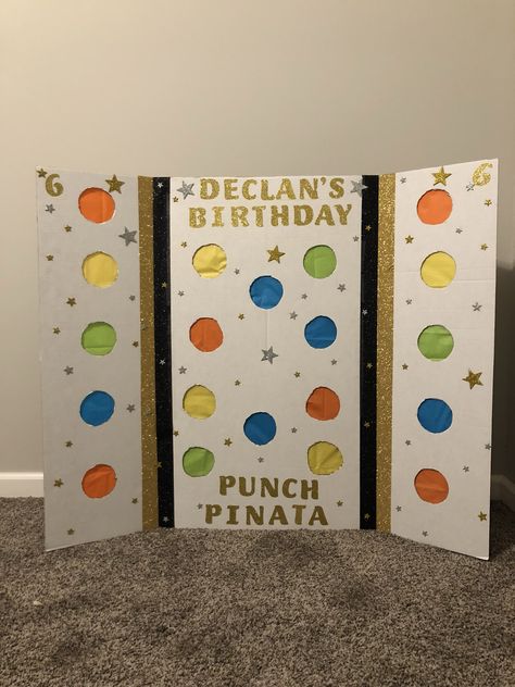 We love to make our own punch piñatas for birthday parties.  So so easy! Pinata Punch Board, Easy Crafts For Birthday Parties, Activities For Indoor Birthday Party, 2nd Birthday Games Activities, Preschool Party Activities, Punch Pinata Diy, 2nd Birthday Party Games Indoor, Indoor Pinata Ideas, 1st Bday Party Games