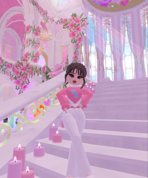 Royale high , rh , cute , pe , pink , winter , vakentjne , sporty , outfit #royalehighoutfits #royalehighoutfitideas #royalehigh Sporty Outfits Royale High, Sporty Royale High Outfit, Rh Outfits, Sporty Outfit, Aesthetic Roblox Royale High Outfits, Pink Winter, Royale High, Sporty Outfits, Pink Outfit