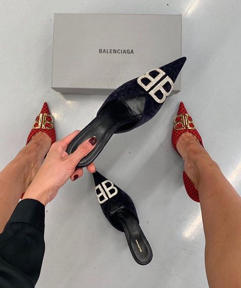 Balenciaga Heels, Balenciaga Shoes, Shoe Obsession, Sneaker Heels, Stylish Shoes, Designer Heels, Shoe Lover, Shoe Game, Luxury Shoes