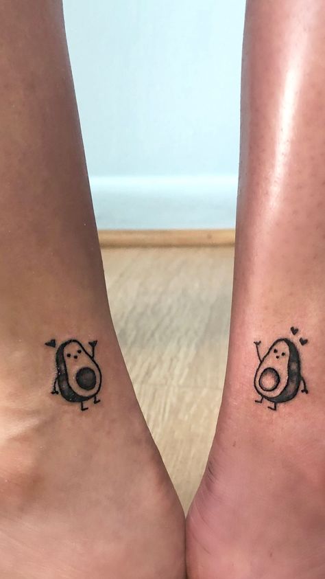 Avocado Tattoos, Avocado Tattoo, Lotusblume Tattoo, Matching Bff Tattoos, Matching Friend Tattoos, Cute Matching Tattoos, Vogel Tattoo, Fruit Tattoo, Tattoo Couple