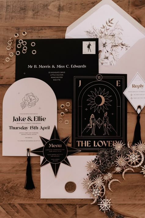 Celestial Wedding Theme, Dark Wedding Theme, Starry Night Wedding, The Lovers Tarot, Celestial Wedding, Goth Wedding, Dark Wedding, Moody Wedding, Future Wedding Plans