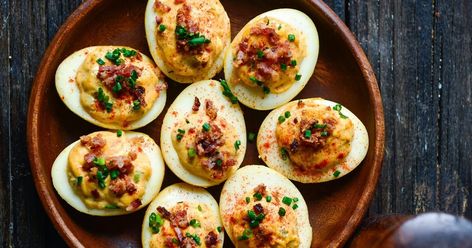 Traeger Smoked Deviled Eggs Recipe | Traeger Grills Football Game Appetizers, Smoked Deviled Eggs Recipe, Game Appetizers, Vegetable Cocktails, Smoked Eggs, Smoked Deviled Eggs, Bacon Chili, Smoked Recipes, Pork Rub