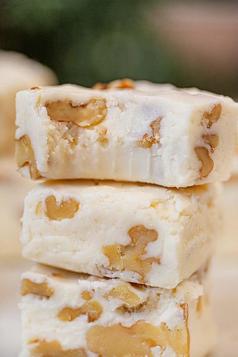 See's Vanilla Walnut Fudge (Copycat) - Dinner, then Dessert Vanilla Fudge Recipes, Walnut Fudge Recipe, Chocolate Walnut Fudge, Holiday Candy Recipes, Homemade Fudge Recipes, Walnut Fudge, Dinner Then Dessert, White Chocolate Fudge, Sees Candies