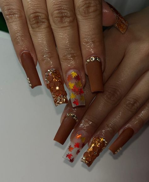 Fall nails| nail inspo | fall nail inspo| unique fall nails| autumn nails| novem nail designs| nails | nail ideas| nails acrylic Fall Nail Designs Rhinestones, November Nails Medium Length, November Nails Coffin, Thanksgiving Acrylic Nails, Short Thanksgiving Nails, Unique Fall Nails, Nail Inspo Unique, Fall Autumn Nails, Euphoria Hair