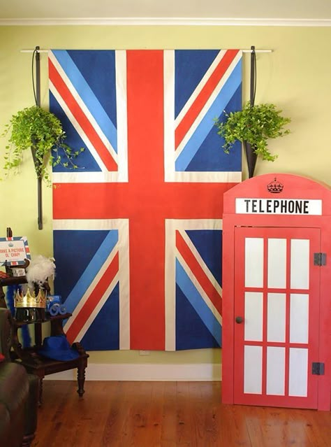 "London Calling"- A British Themed Birthday Bash via Kara's Party Ideas | Kara'sPartyIdeas.com British Party Ideas, Jack Birthday Party Ideas, London Theme Party, London Theme Parties, British Themed Parties, Paddington Party, Paddington Bear Party, London Birthday, England Party