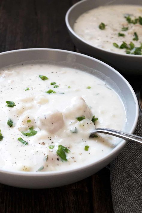 Thick and Creamy Seafood Chowder Halibut Chowder, Seafood Chowder Soup, Seafood Chowder Recipe, Shrimp Chowder, Creamy Seafood, Seafood Soups, Chowder Recipes Seafood, Fish Chowder, Halibut Recipes