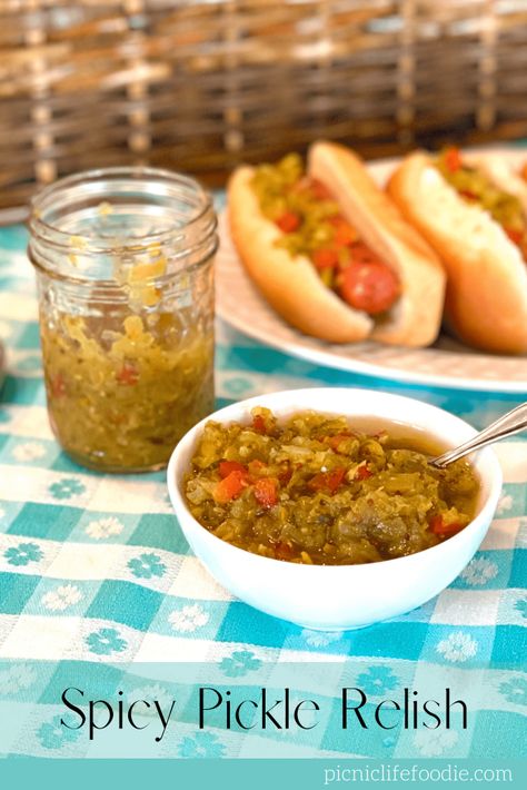 Spicy Relish Recipes, Canning Spicy Pickles, Dill Relish Canning Recipe, Spicy Pickle Relish, Chow Chow Canning Recipe, Dill Pickle Sauce, Sweet Hot Pickles, Pickle Relish Recipe, Fermented Vegetables Recipes