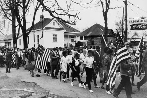 10 Small Towns In Alabama Where HUGE Things Happened Selma March, Nina Simone, Civil Rights Movement, African American History, Historical Events, Martin Luther, Martin Luther King, Civil Rights, Historical Photos