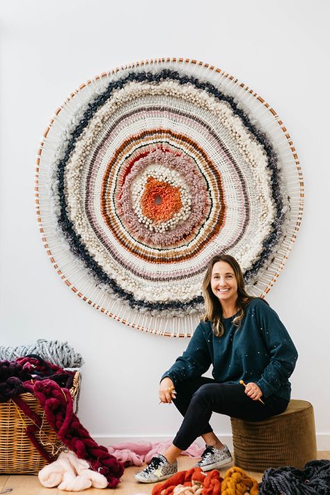 Tammy Kanat, Peisaj Abstract, Circular Weaving, Hanging Ideas, Textile Wall Hangings, Textile Wall Art, Ideas Handmade, Graphic Inspiration, Boho Wall Hanging