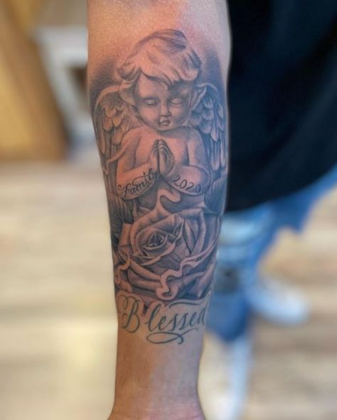 Luis Martinez on Instagram: "Angel and Rose done today on @v_chris707 🤙🏽 #angeltattoo#rosetattoo#tattoos#blackngreytattoos#mendo#ukiah#pryse#outlawtattoos" Baddie Angel Tattoo, Angel With Name Tattoo, Angel With Roses Tattoo, Rose Angel Tattoo, Angel And Rose Tattoo, Angel Rose Tattoo, Luis Martinez, Baby Angel Tattoo, Angel Tattoo