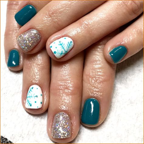 Winter nails. Snowflake nails. Gel nails. Turquoise nails. Glitter nails Winter nails. Snowflake nails. Gel nails. Turquoise nails. Glitter nails the cold-climate months are proper across the corner, and whether or not you may be going online from domestic for the the rest of 2020 or from time to time venturing into the office, locating the proper wintry weather outfit for paintings is key. But with regards to dressing for much less than applicable conditions, there are some variables one o Teal Holiday Nails, Gel Nails Turquoise, Glitter Nails Winter, Winter Nails Snowflake, Nails Turquoise, Teal Nails, New Nail Art Design, Turquoise Nails, Nails Gel Nails