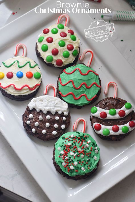 Cute Christmas Food Ideas For Kids, Brownie Christmas, Christmas Food Ideas, Christmas Food Crafts, Christmas Cookies Kids, Christmas Eats, Christmas Brownies, Xmas Treats, Mini Bundt