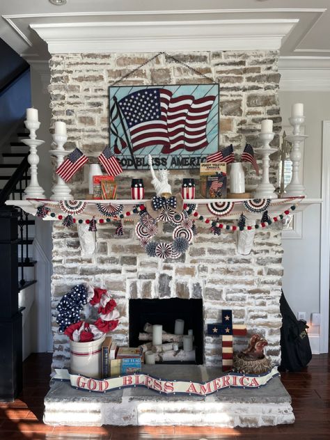 Fourth of July, decor, decoration, holiday, America, home inspiration, decoration inspo, 4th of July ideas, party ideas, 4th of July party inspiration 4th Of July Fireplace Decor, 4th Of July Mantel Decor, Fourth Of July Mantle, 4th Of July Mantle, Patriotic Mantle, Farmhouse 4th Of July Decor, Farmhouse 4th Of July, Fireplace Inspiration, Holiday Room Decor