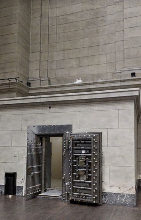 Defunct CIBC bank vault in Old Montreal Bank Vault Photoshoot, Bank Vault Aesthetic, Vault Aesthetic, Cibc Bank, Big Safe, Perspective Reference, Gold Vault, Bank Vault, Vault Doors