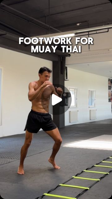 Anto | Footwork drills for Muay Thai 🦵🏽  #muaythai #kickboxing | Instagram Muay Thai Stretches, Muy Thai Workout, Muay Thai Training Workouts, Muay Thai Workouts, Footwork Drills, Muay Thai Training, Training Workouts, Kickboxing Workout, Martial Arts Training