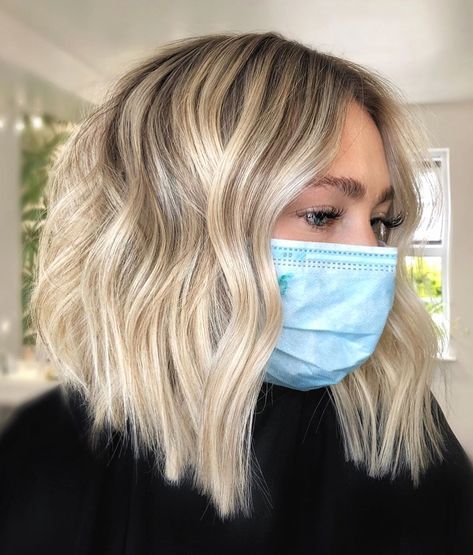 Lived In Blonde Bob, Blonde Balayage Lob, Lived In Blonde Balayage, Foil Placement, Blonde Balayage Bob, Balayage Lob, Darker Hair, Blonde Ends, Fall Blonde Hair