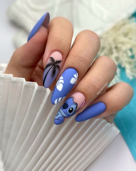 I am a self-taught nail artist from Bulgaria, who loves unusual nail designs. All of the designs are done by me on my own nails. Each of them took me at least 2 hours to finish. I paint well-known characters from the cartoons of your childhood, logos of different brands, parts of TV series and games on my nails. Disney Nail Art, Paznokcie Hello Kitty, ليلو وستيتش, Disney Acrylic Nails, Kutek Disney, Fake Nails Designs, Cute Simple Nails, Cute Nails For Fall, Nail Art Disney