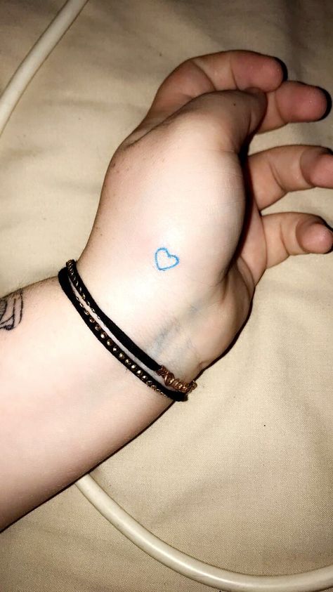 Little stick and poke heart #stickandpoke #handpoked #blue #heart #tattoo #smalltattoo Blue Heart Tattoo, Stick N Poke, Stick And Poke, Blue Heart, Heart Tattoo, Future Tattoos, Small Tattoos, Tatting, Tattoo Ideas