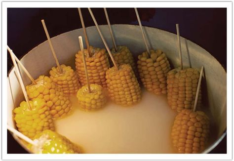 Corn on a stick dipped in melted butter. Country Style BBQ Rehearsal Dinner by Alchemy Fine Events Lazy Appetizers, Corn On A Stick, Rehearsal Bbq, Bbq Kabobs, Bbq Rehearsal Dinner, Barbeque Party, Birthday Bbq, Rehearsal Dinner Ideas, Pig Roast