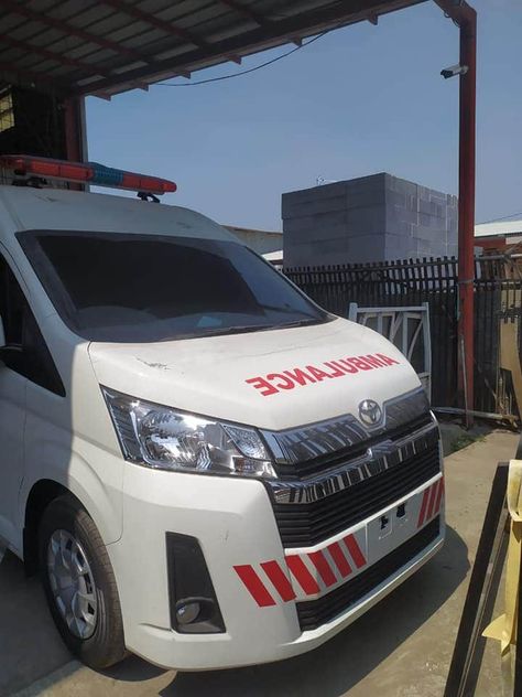 Melayani pembelian ambulance dari berbagai wilayah indonesia Ambulance Indonesia, Cartoon Jokes, Ambulance, Suv Car, Suv, Indonesia, Vehicles, Quick Saves