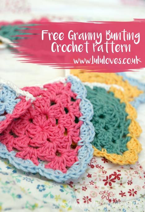 Free Crochet Granny Triangle Bunting Pattern - Lululoves Blog Granny Bunting, Crochet Bunting Pattern, Granny Triangle, Triangle Bunting, Granny Square Häkelanleitung, Knitting Things, Bunting Pattern, Crochet Bunting, Crochet Garland