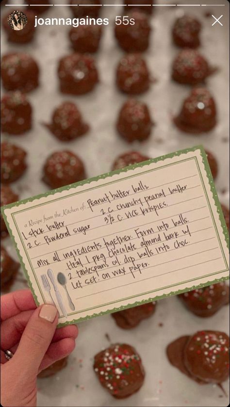 Joanna Gaines shared her Christmas Candy recipe on instagram - KendellKreations Joanna Gaines Christmas, Joanna Gaines Recipes, Christmas Cookies Recipe, Peanut Butter Balls Recipe, Butter Balls, Christmas Candy Recipes, Peanut Butter Balls, Candy Cookies, Homemade Candies