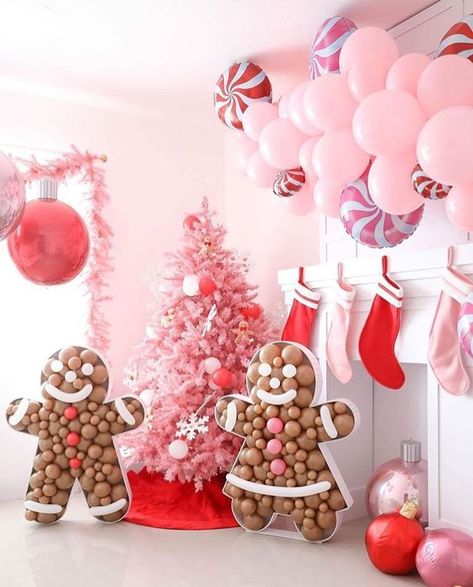 50+ Gingerbread Party Decorations Gingerbread Party Decorations, Baby Birthday Balloon, Theme Bapteme, Christmas Balloon Decorations, A Pink Christmas, Gingerbread House Parties, Gingerbread Party, Kids Christmas Party, Balloon Ideas